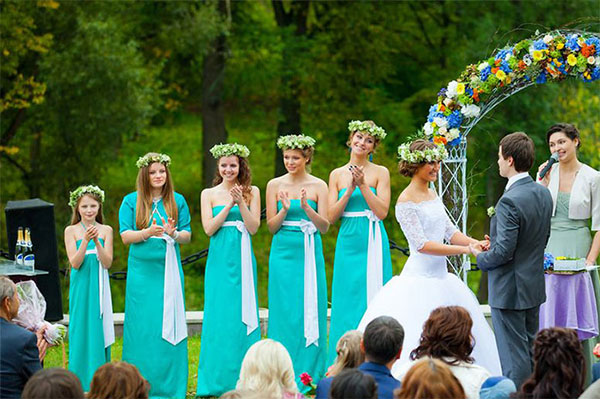 Платья подружек невесты